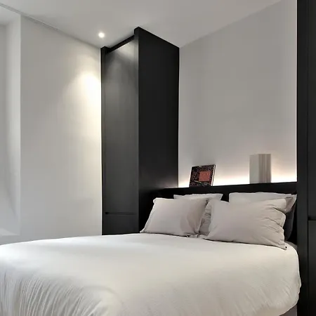 Mmm - 25ba - De Luxe - Centre De *